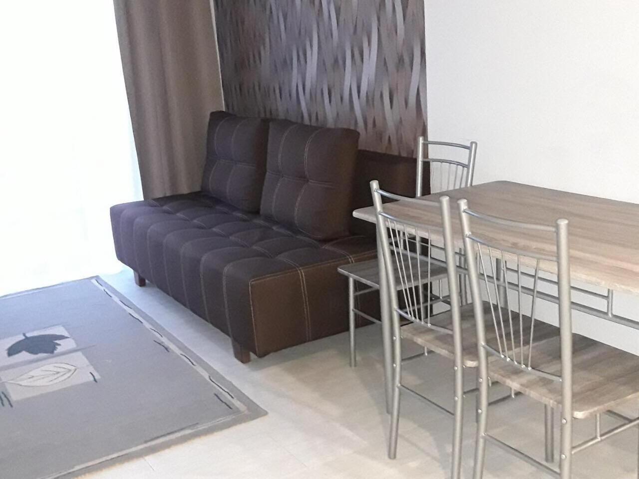 Lutsk, Double-Room Apartments Dış mekan fotoğraf