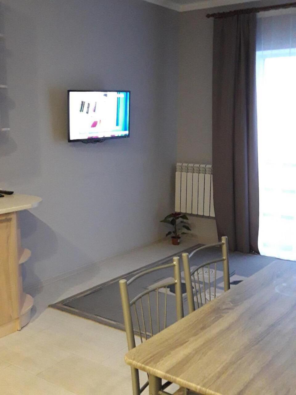 Lutsk, Double-Room Apartments Dış mekan fotoğraf